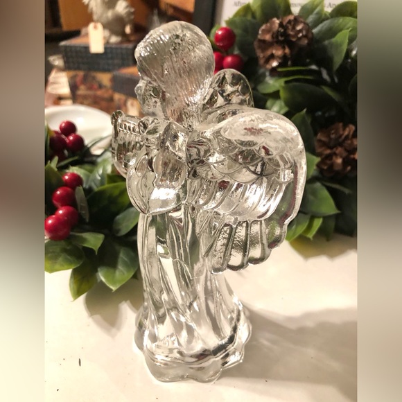 8787 Crystal Clear Angel Playing Harp Taper Candle Holder - Picture 6 of 10
